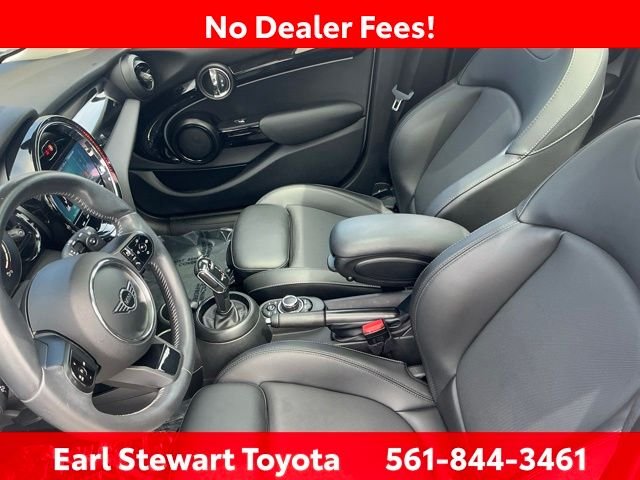 Used 2023 Gray MINI Signature image 25
