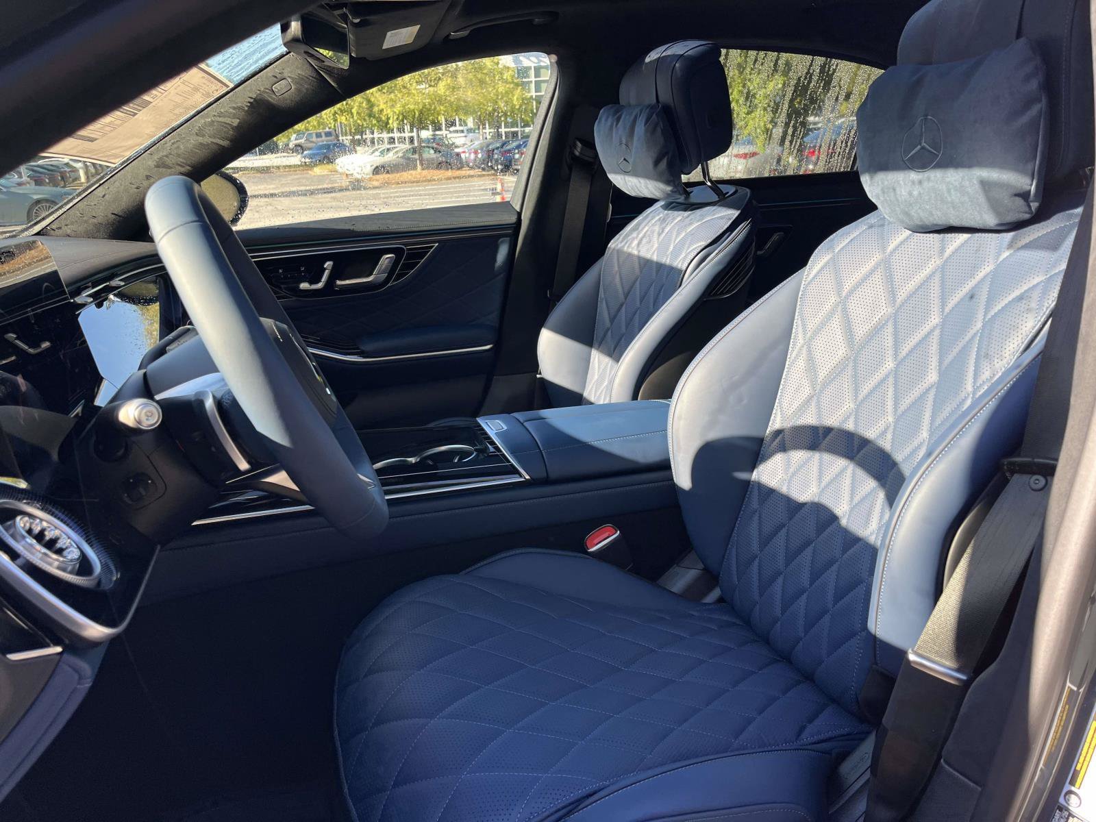 New 2027 MANUFAKTUR Silicon Grey Mercedes-Benz S 580 4MATIC® Sedan image 33