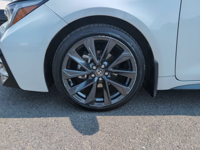 Used 2023 Pearl Toyota XSE image 30