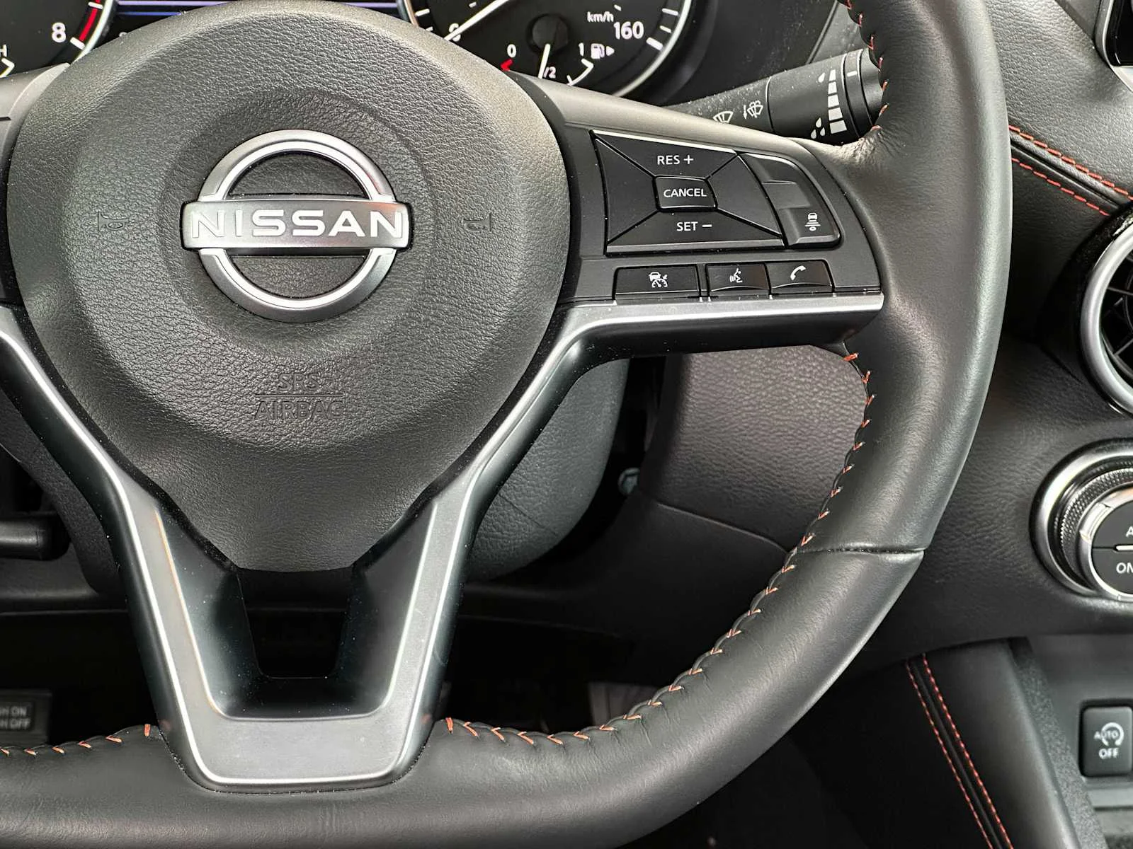 Used 2025  Nissan SR image 18