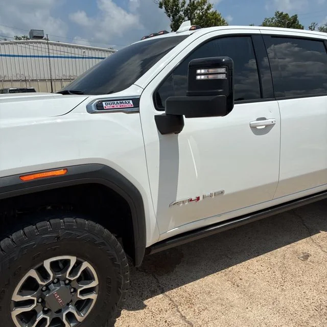 Used 2022 White GMC AT4 image 7
