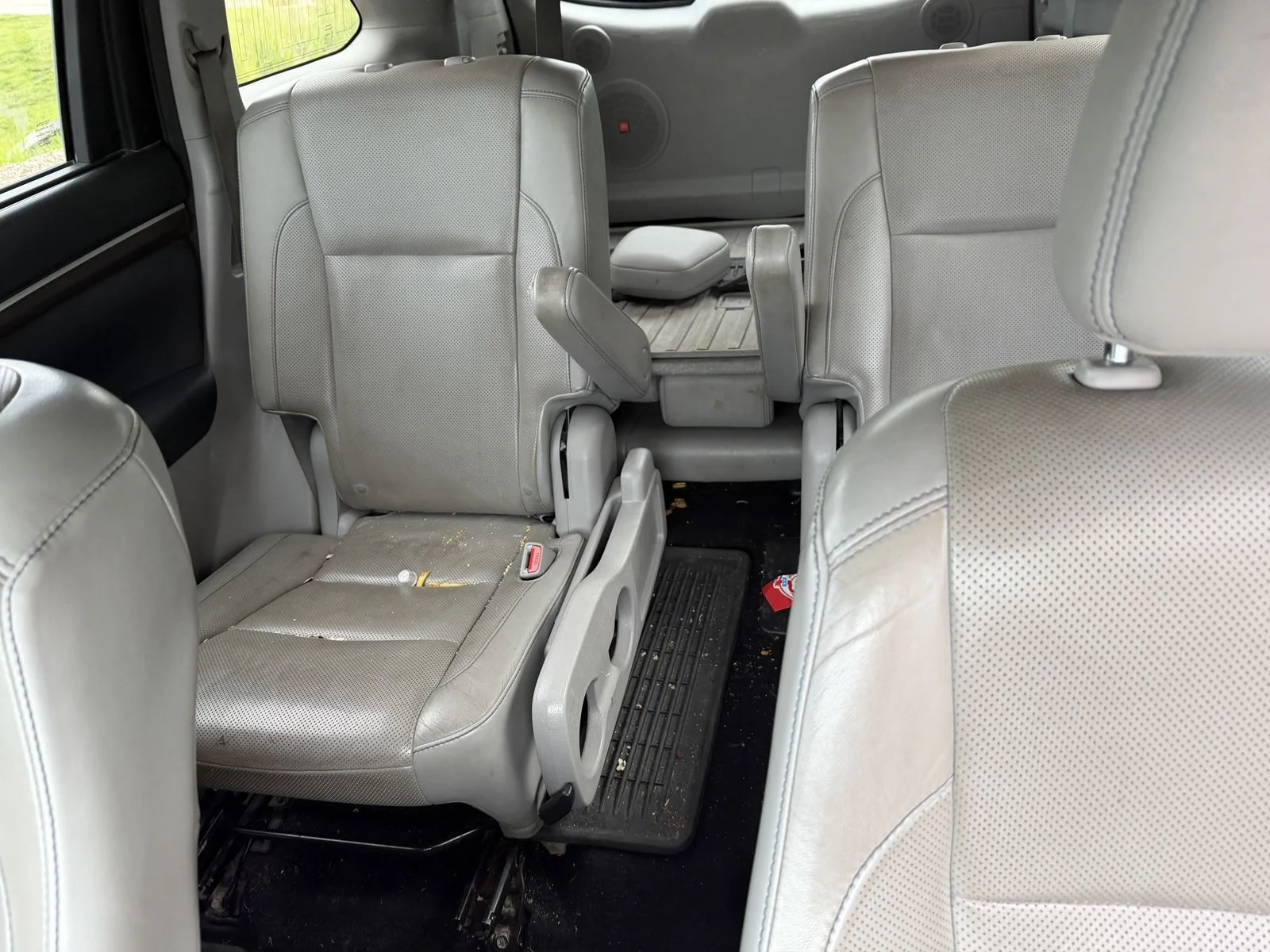 Used 2014 Black Toyota Limited Platinum V6 image 6