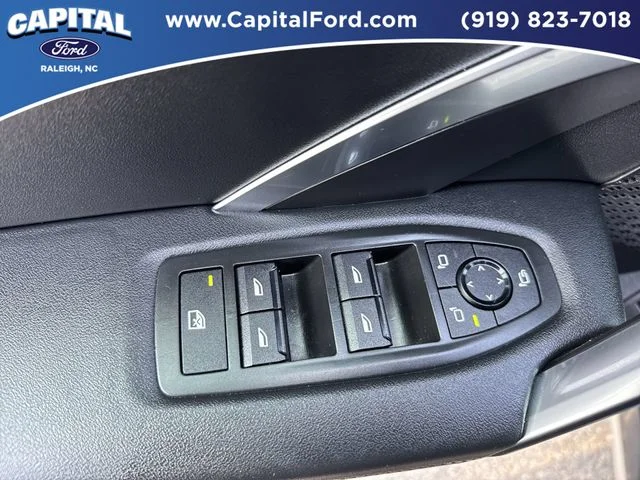 Used 2025 Black BMW xDrive28i image 21