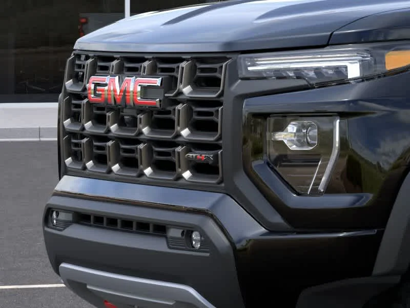 2026 GMC Canyon AT4X - Photo 13