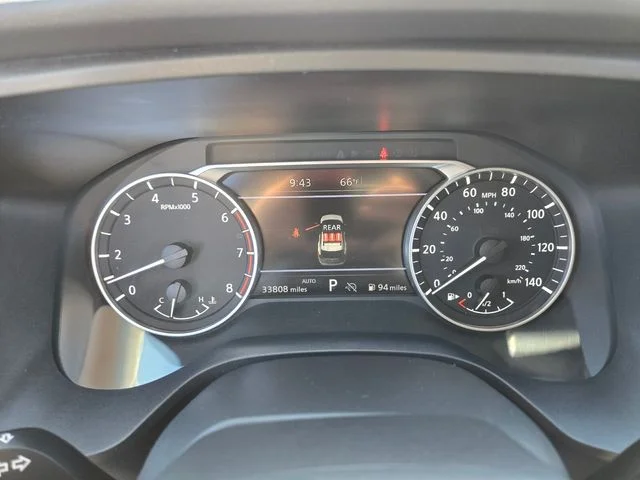 Used 2025 Beige/tan Nissan SV image 33