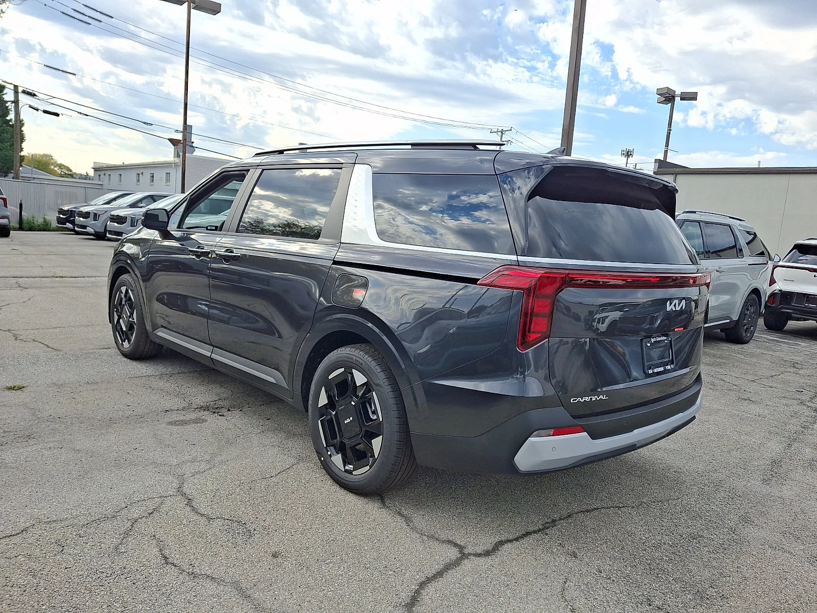 New 2027 Gray Kia EX image 4