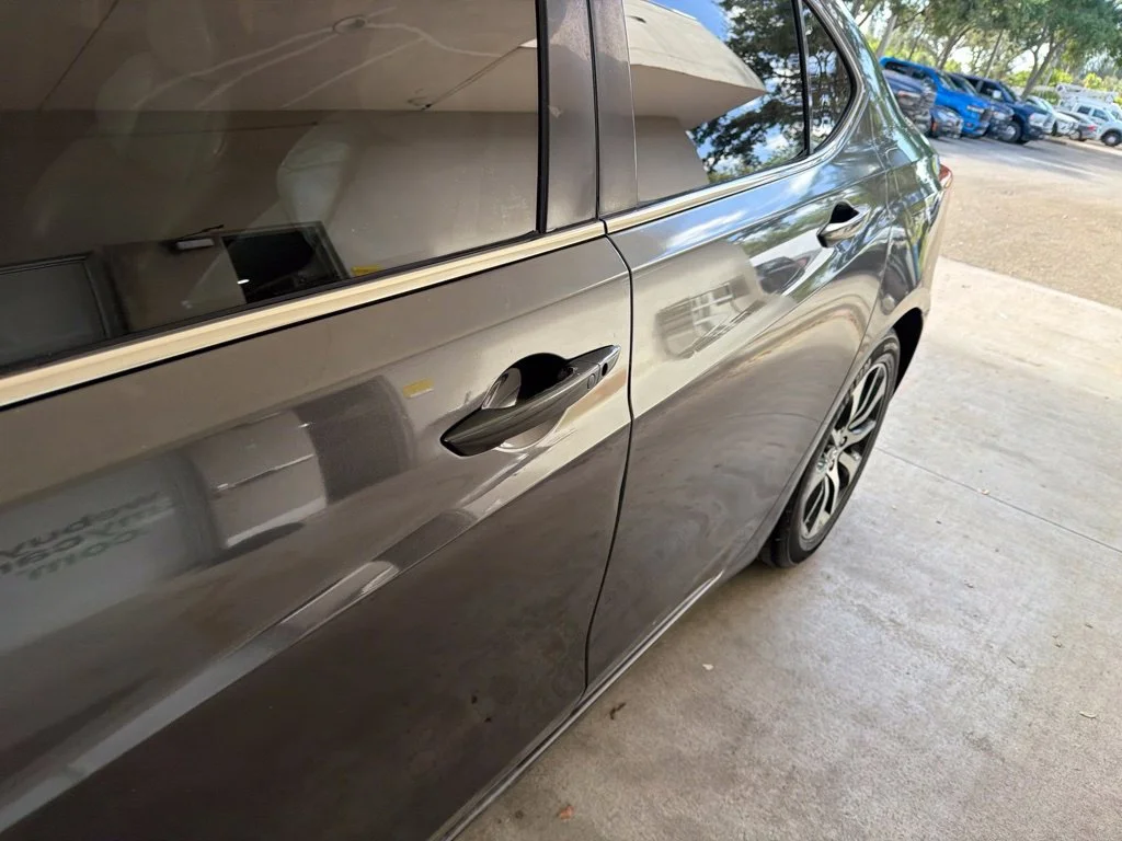 Used 2015 Black Acura Tech image 7