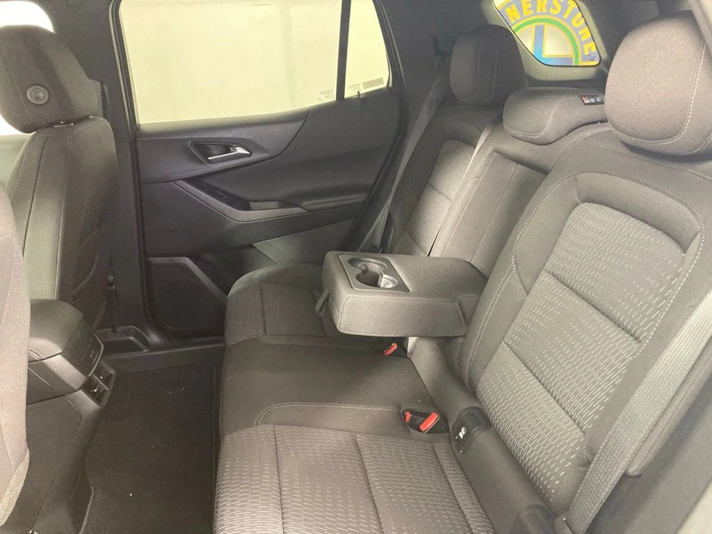 Used 2026 White Chevrolet LT image 18