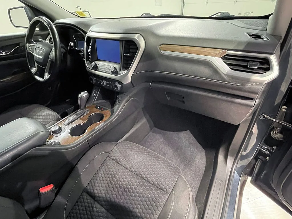 Used 2019 Blue GMC SLE-2 image 29