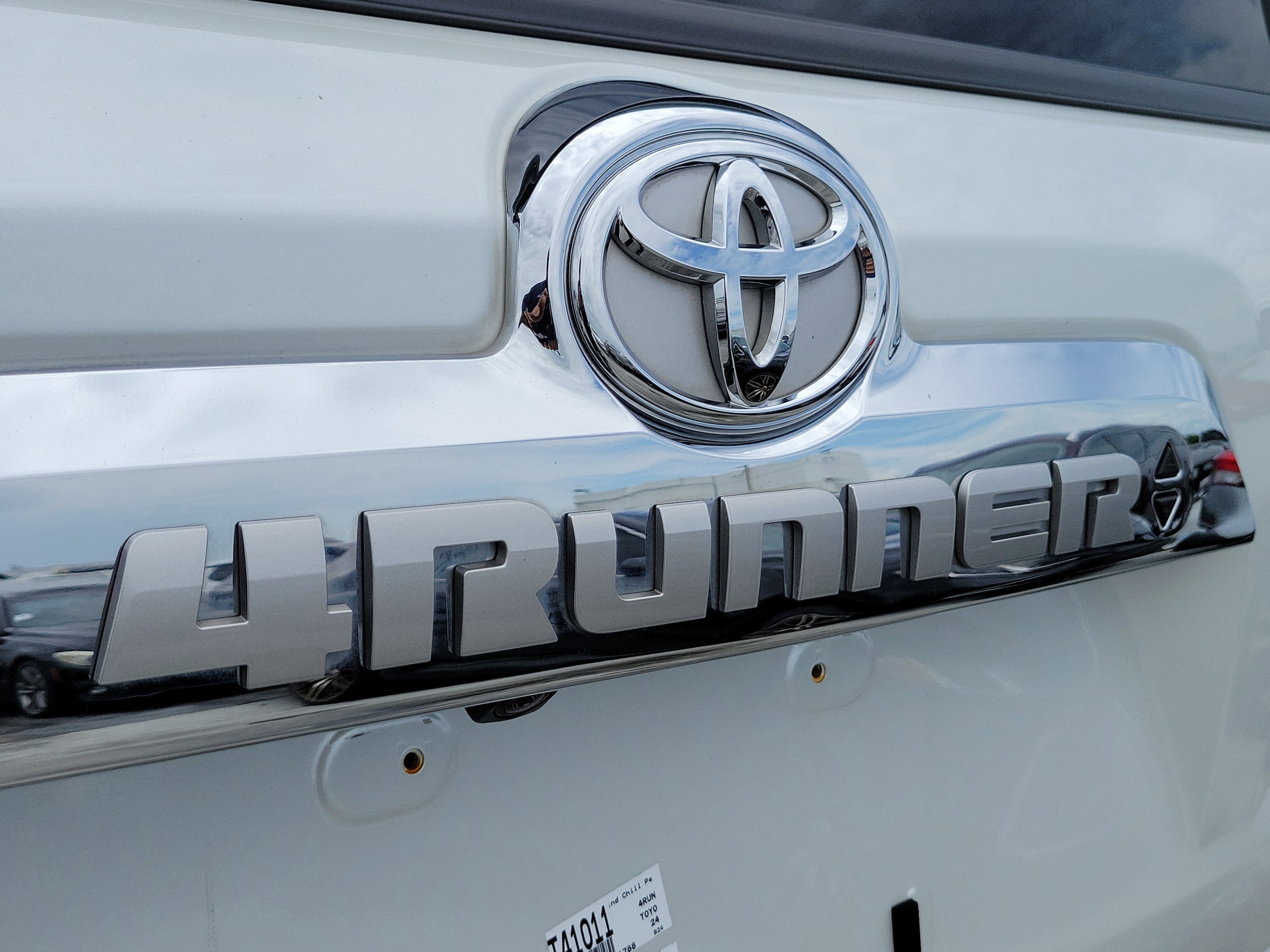 Used 2024 Pearl Toyota Limited image 8