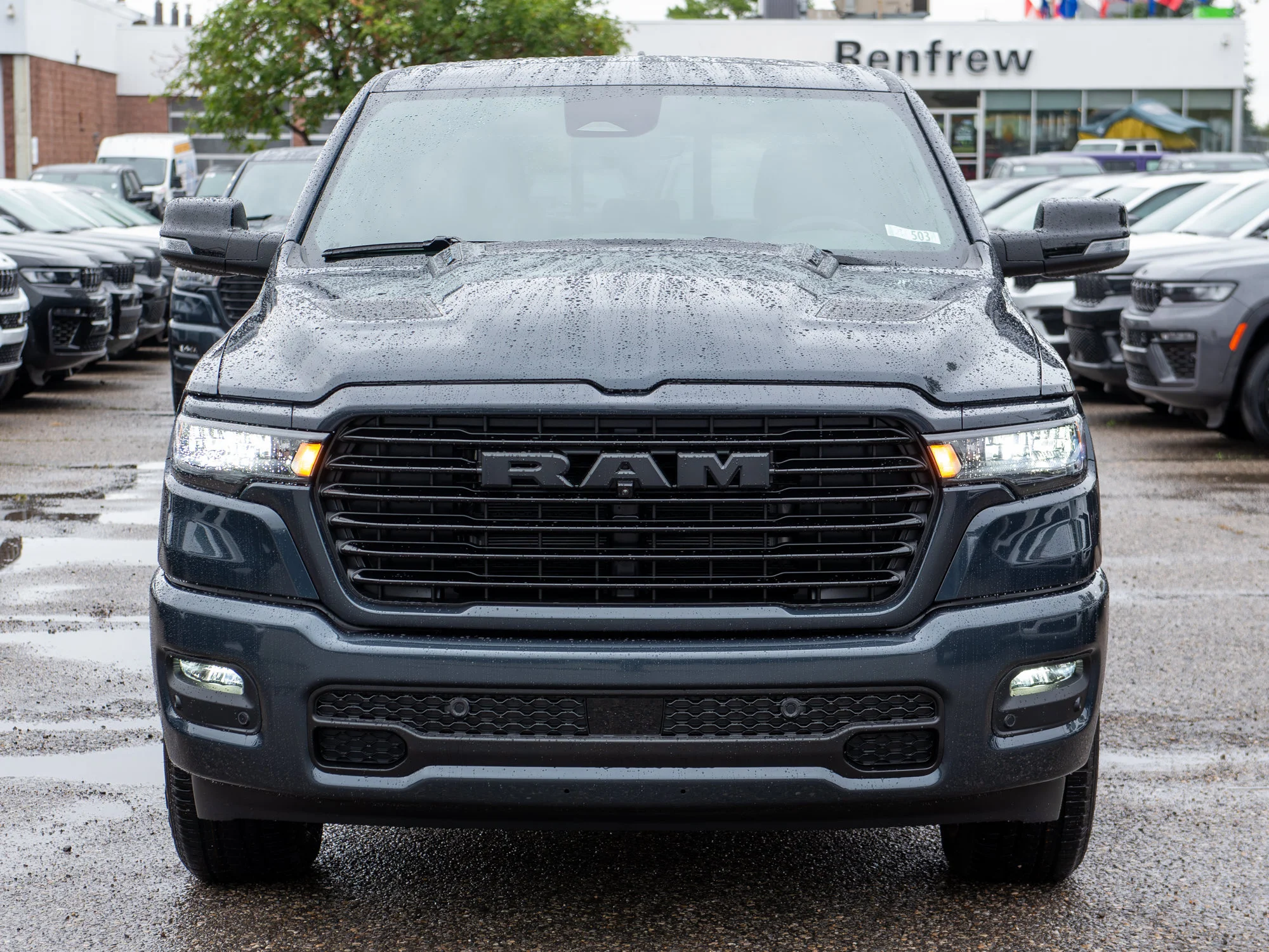 New 2026 Blue RAM Sport* Crew Cab 4x4, HEMI V8, 3.92 Rear Axle Ratio, Panoramic Sunroof image 11
