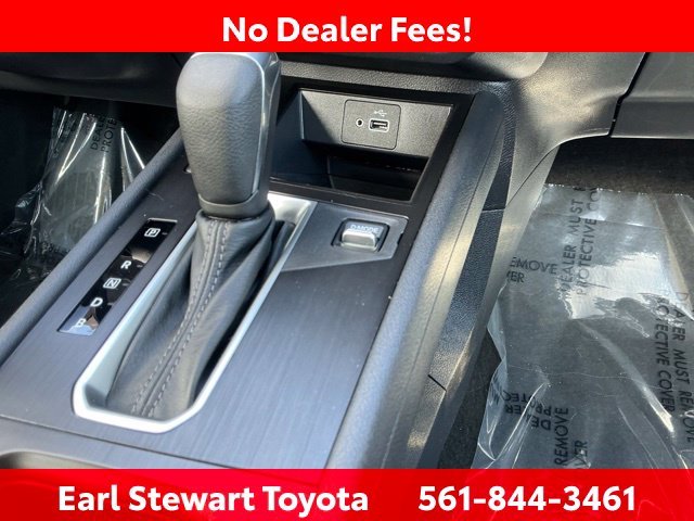 Used 2025 Black Nissan S image 39