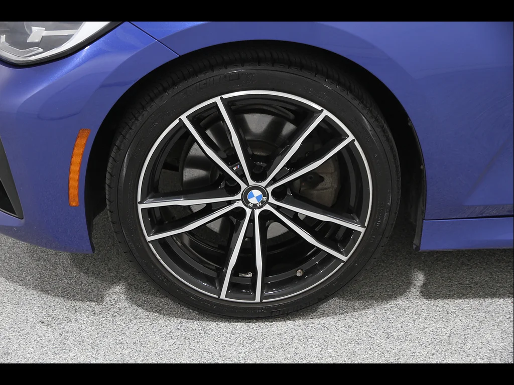 Used 2020 Portimao Blue Metallic BMW 330i xDrive image 23