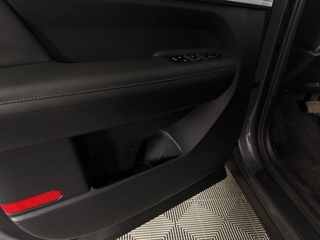 Used 2025 Gray Hyundai XRT image 25