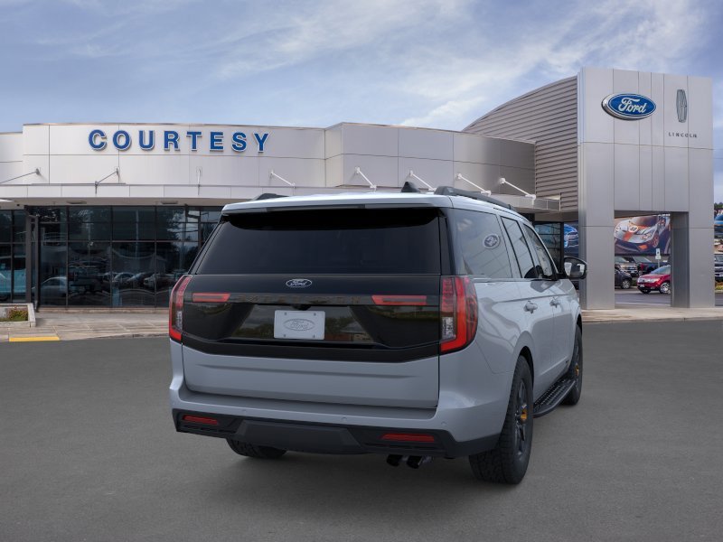 New 2026 Glacier Gray Met Tri-Coat Ford Tremor image 8