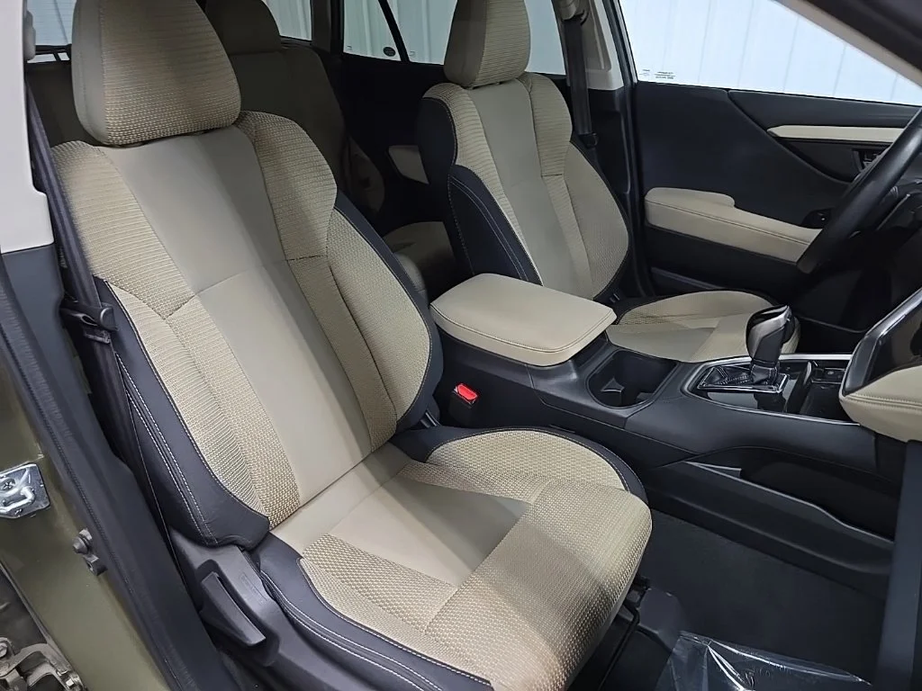Used 2022 Green Metallic Subaru Premium image 14