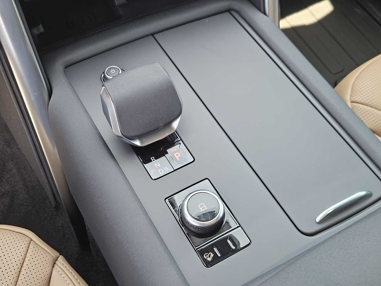 New 2026 Varesine Blue LAND ROVER Dynamic SE image 18