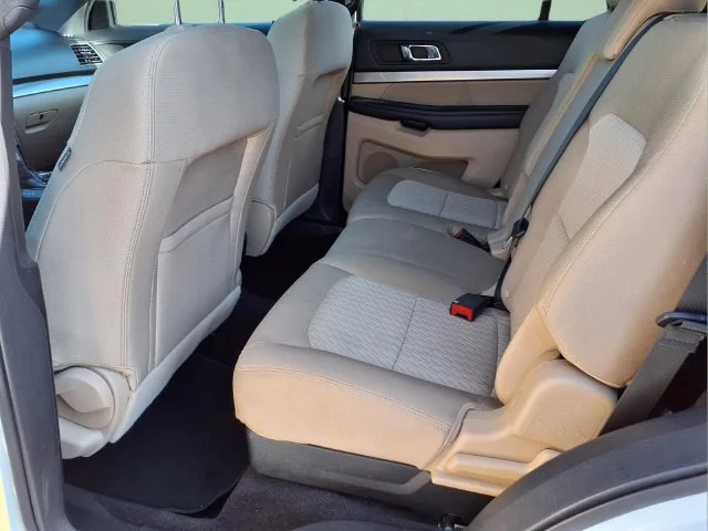 Used 2016 White Ford Base image 12