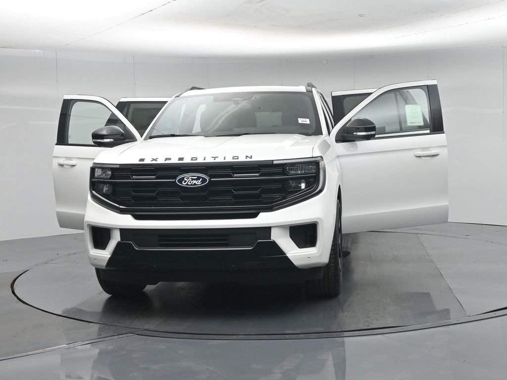 New 2027 White Ford Platinum image 35