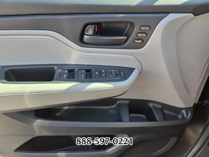 Used 2019 GRAY Honda EX-L image 31