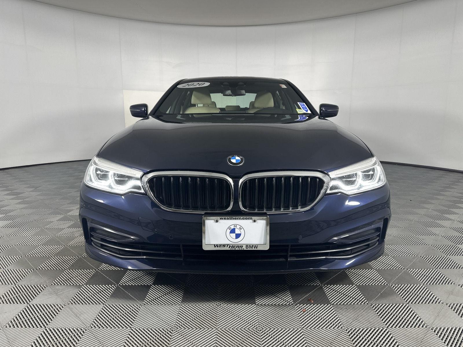 Used 2020 Imperial Blue Metallic BMW 540i xDrive image 3
