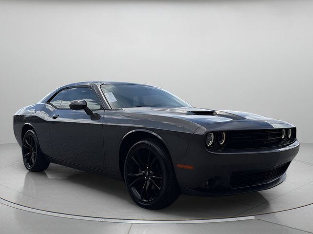 2017 Dodge Challenger SXT