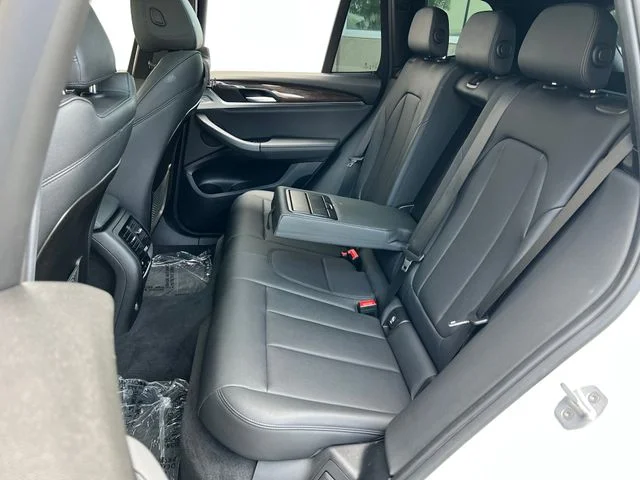 Used 2019 Alpine White BMW sDrive30i image 40