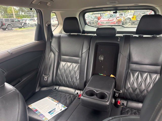 Used 2022 Gun Metallic Nissan Platinum image 2