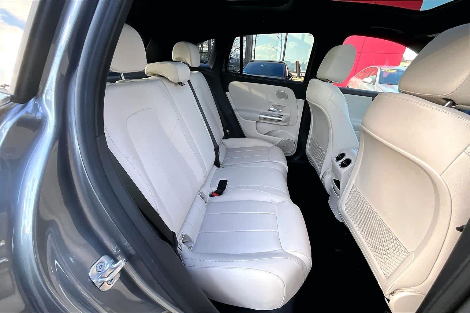 New 2026 Mountain Grey Metallic Mercedes-Benz GLA 250 image 19