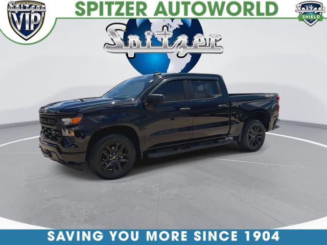 Used 2024 Black Chevrolet Custom image 5