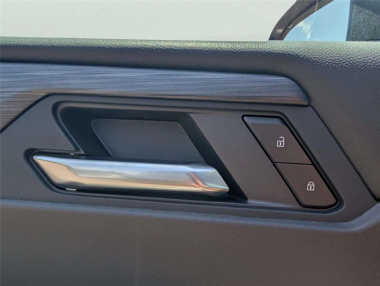 2025 GMC Acadia Elevation - Photo 27