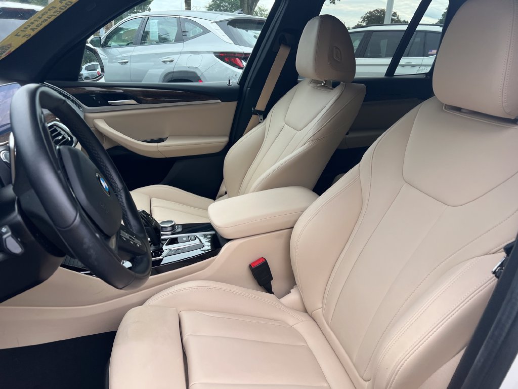 Used 2021 Mineral White Metallic BMW xDrive30i image 12