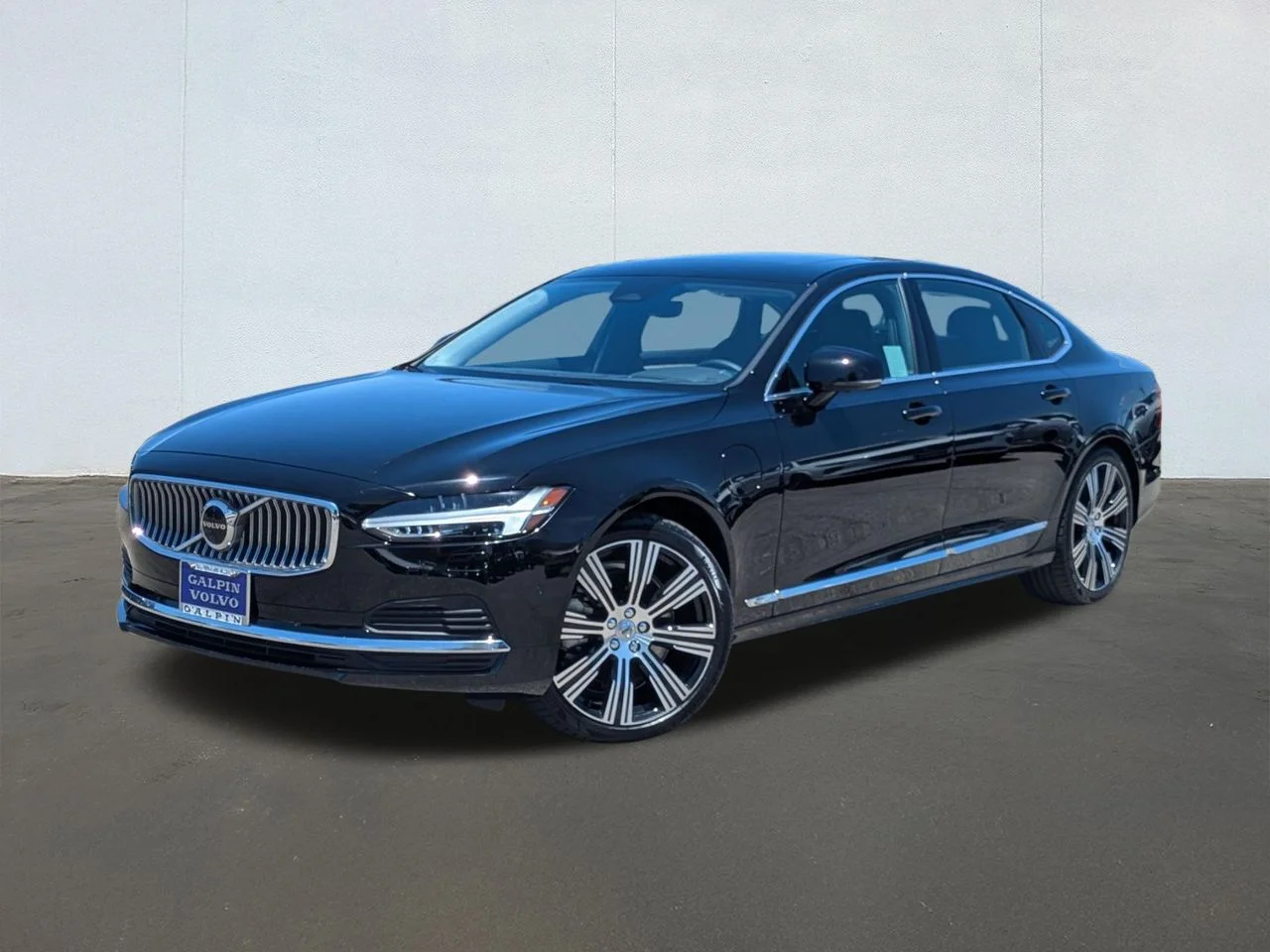 Certified Used 2023 Black Stone Volvo Ultimate image 1
