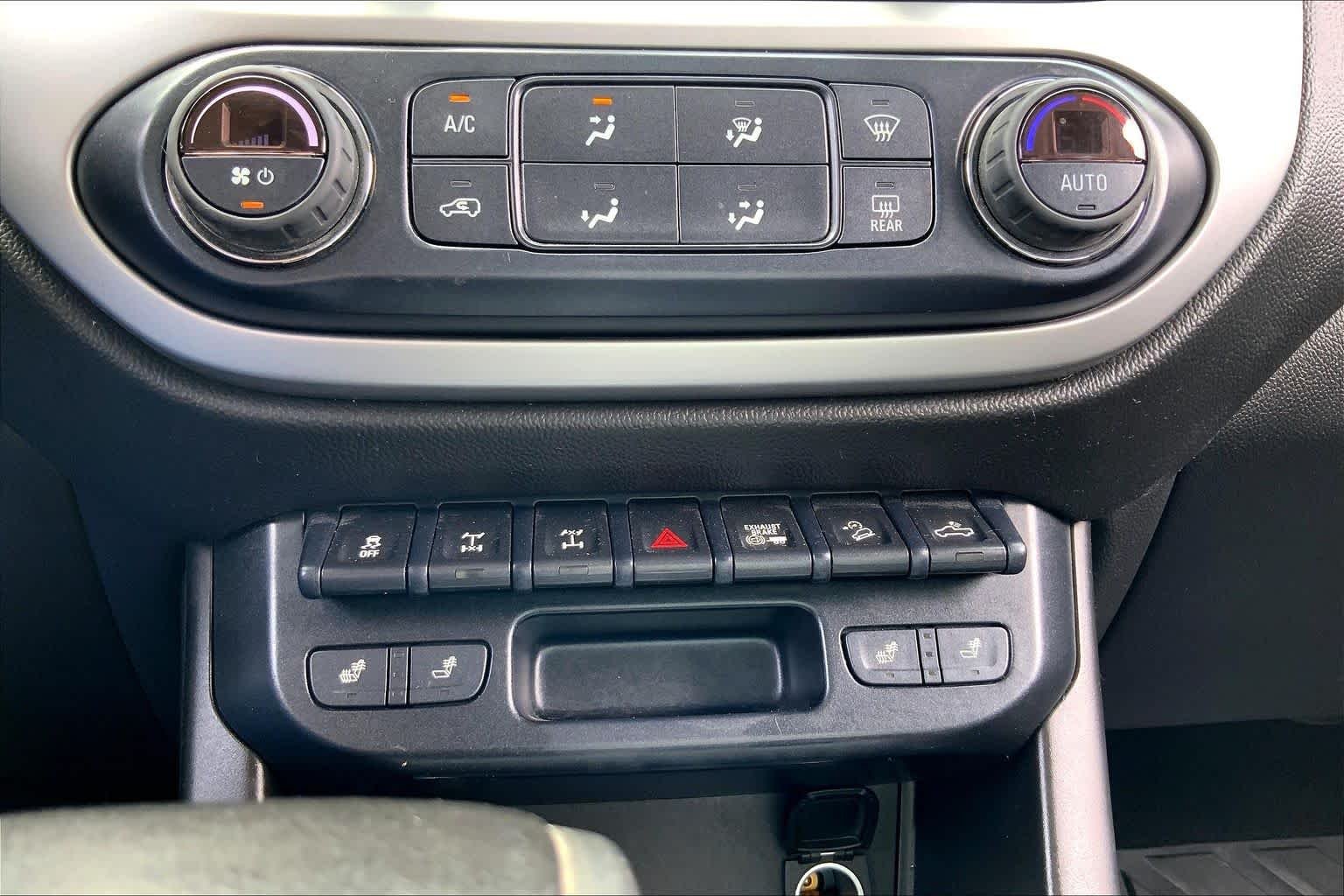 Used 2018 Summit White Chevrolet 4WD ZR2 image 31