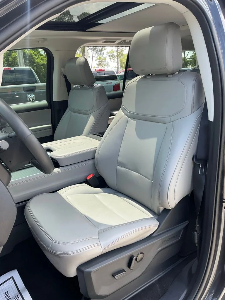 Used 2025 Gray Ford Active image 32