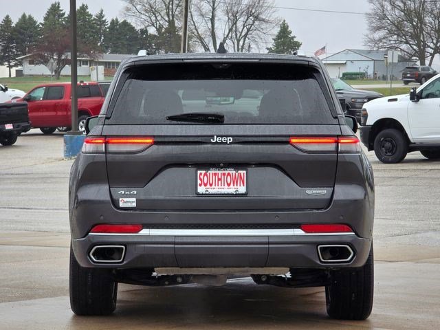 Certified Used 2022 Baltic Gray Metallic Clearcoat Jeep Summit image 6