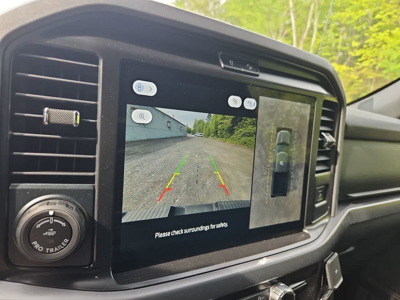 New 2026 Carbonized Gray Metallic Ford XLT image 20