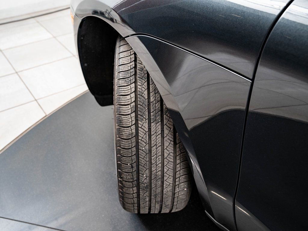 Used 2025 Volcano Grey Metallic Porsche  image 47