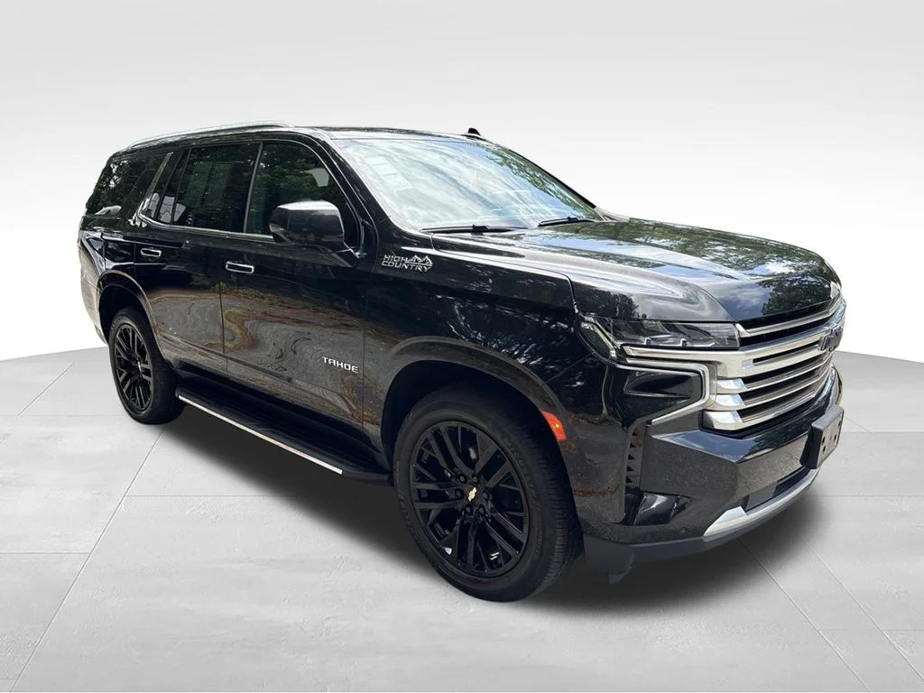 Used 2021 Black Chevrolet High Country image 6