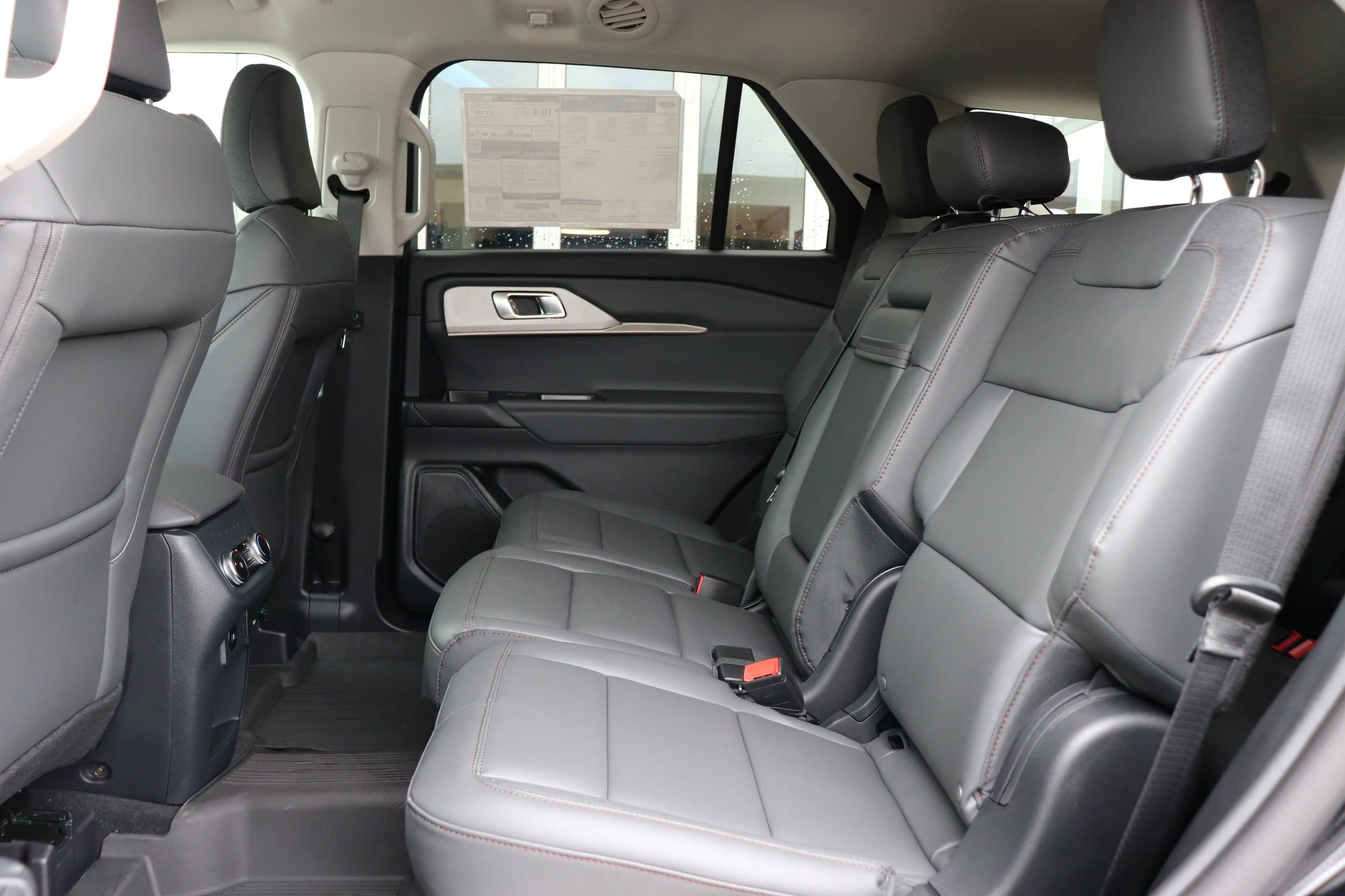 New 2026 AGATE BLACK Ford Active w/200A Pkg image 13