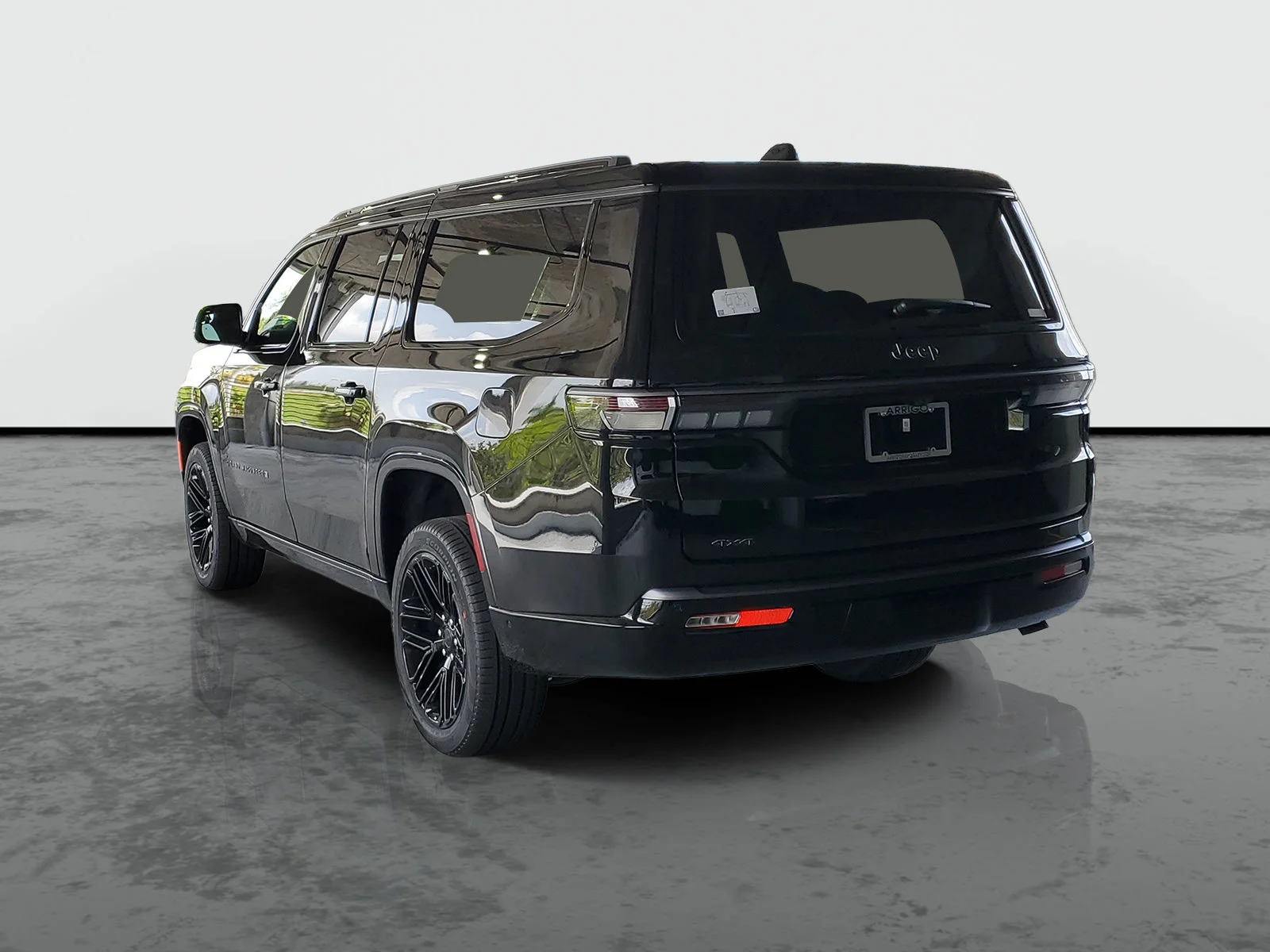 New 2026 High Gloss Black Exterior Paint Jeep Limited Reserve image 2