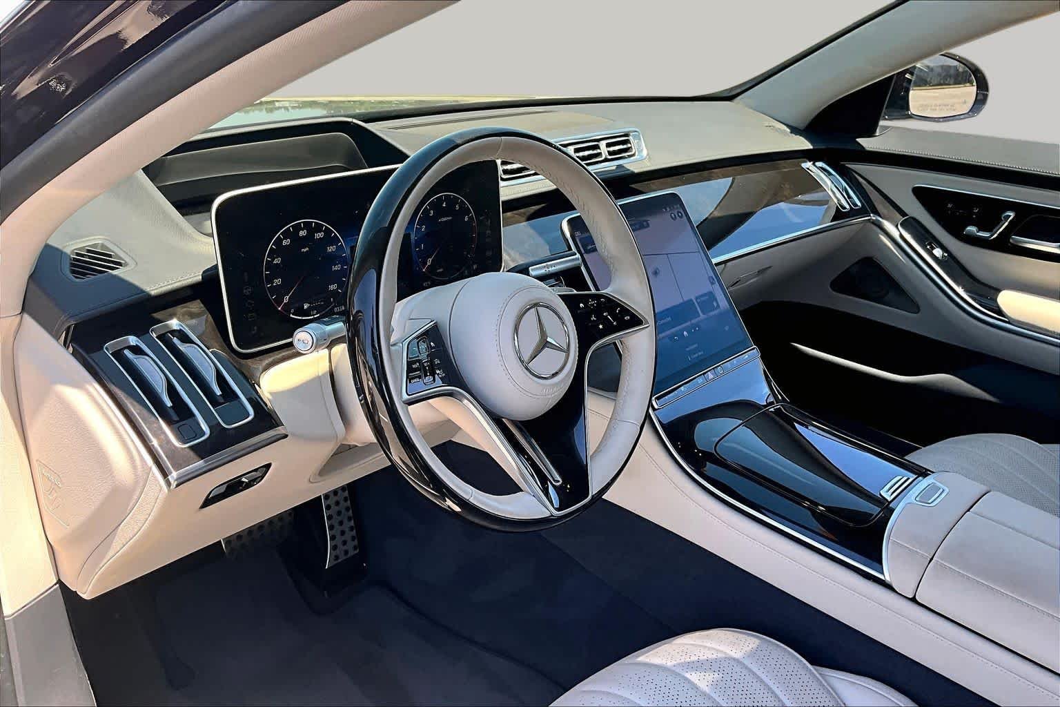 Used 2023 Rubellite Red Mercedes-Benz S 500 image 18
