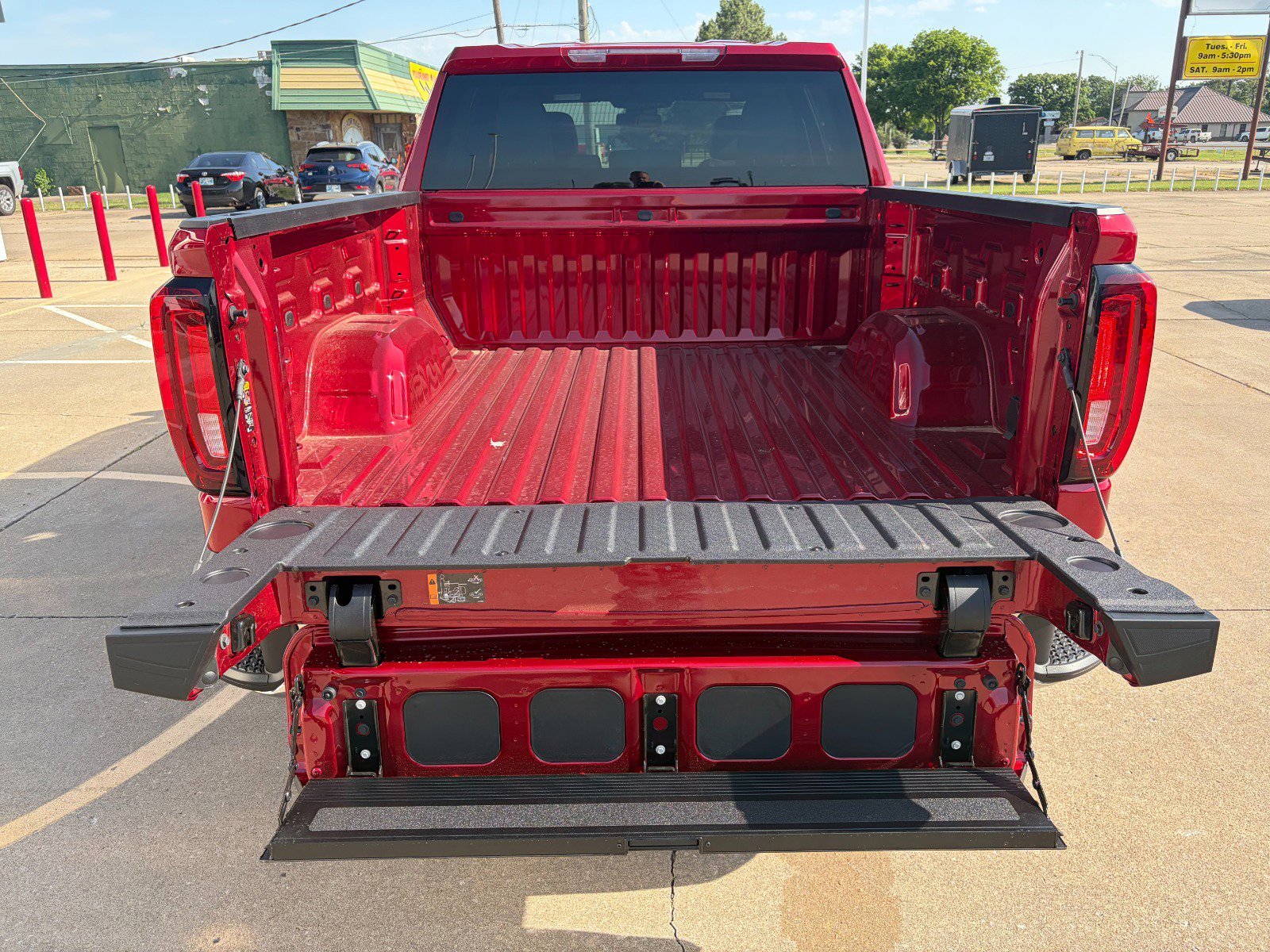 2026 GMC Sierra 1500 SLT - Photo 27