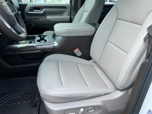 2025 Chevrolet Silverado 2500 HD LTZ - Photo 9