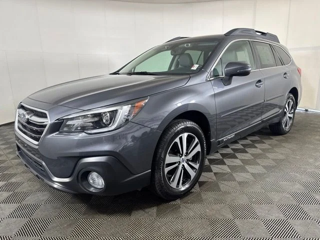 Used 2018 Magnetite Gray Metallic Subaru 2.5i image 8