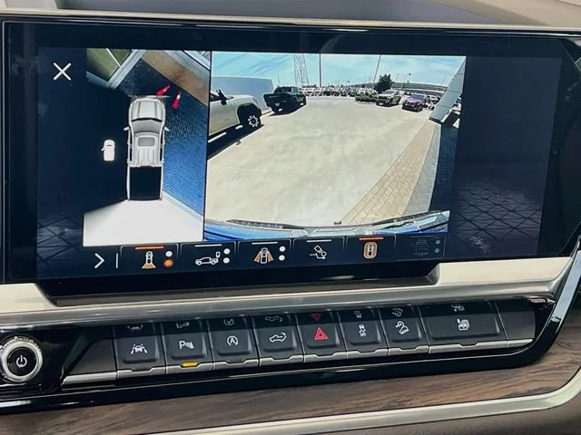 2026 GMC Sierra 1500 SLT - Photo 9