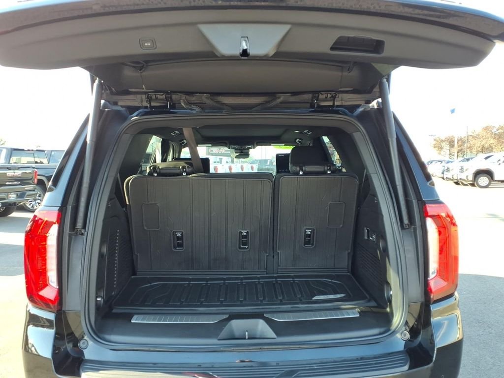 Used 2024 Onyx Black GMC Denali image 14