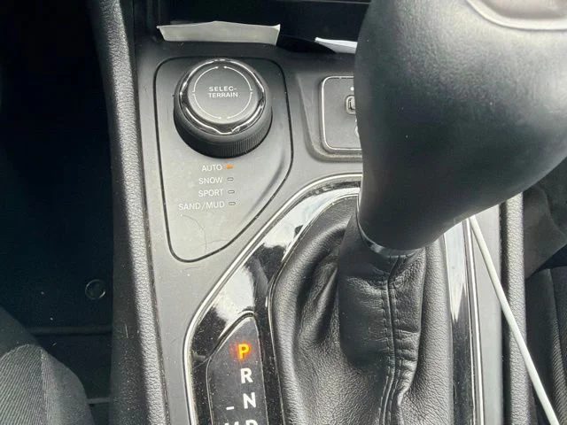 Used 2019 Black Jeep Limited image 7