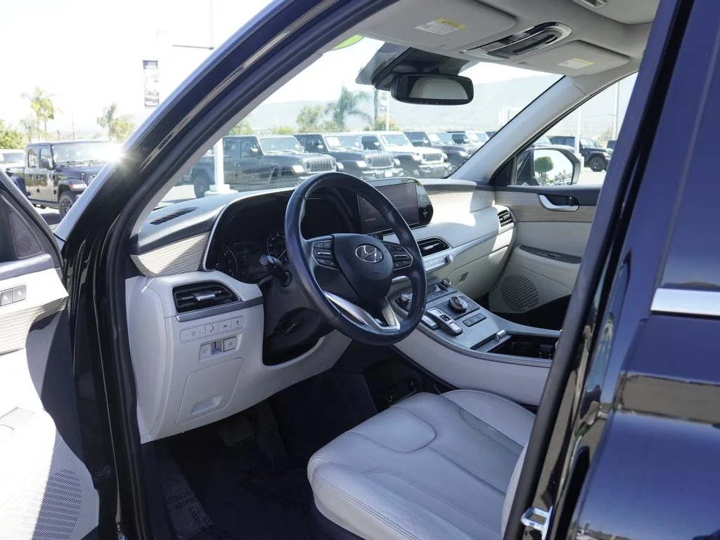 Certified Used 2022 Black Hyundai SEL image 28