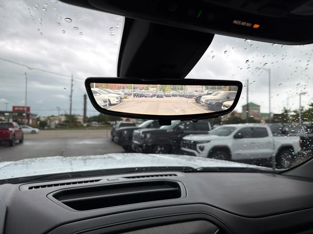 Used 2020 White GMC Denali image 14